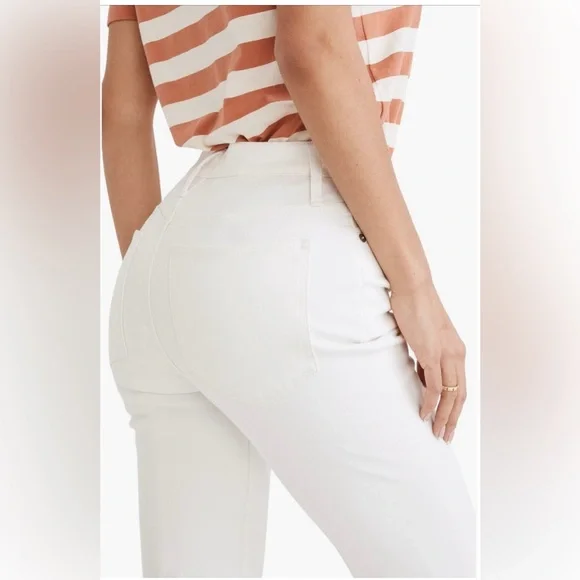Madewell Curvy Perfect Vintage Jeans in White, Size 27 - Picture 4 of 12